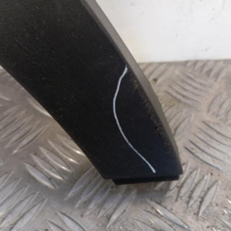 Extension d'aile arriere droit FORD KUGA 2