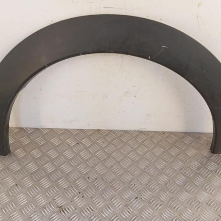 Extension d'aile avant gauche CITROEN C4 CACTUS Photo n°1