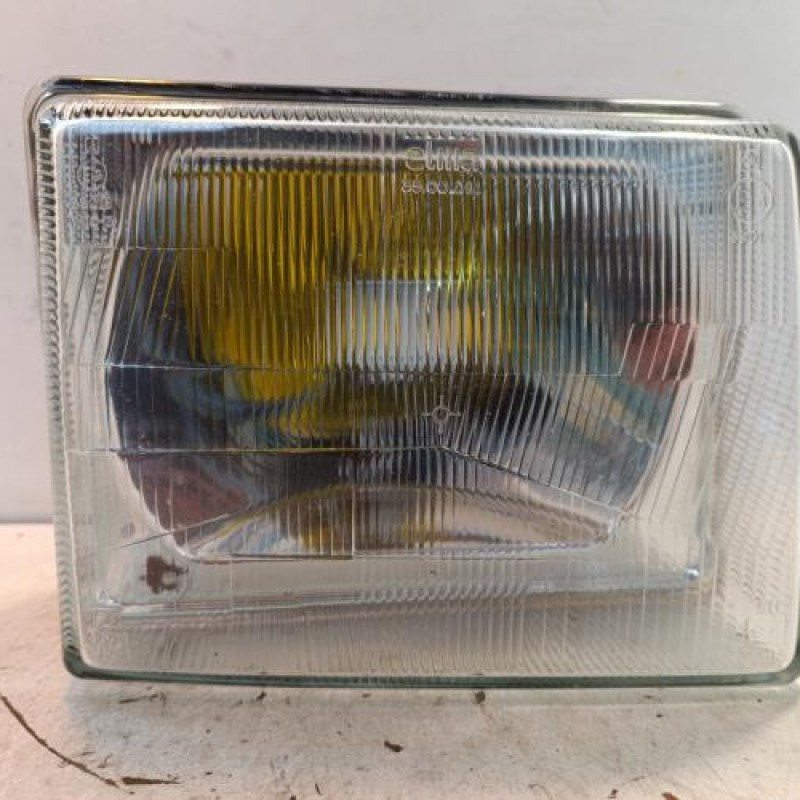 Optique avant principal droit (feux)(phare) FIAT UNO