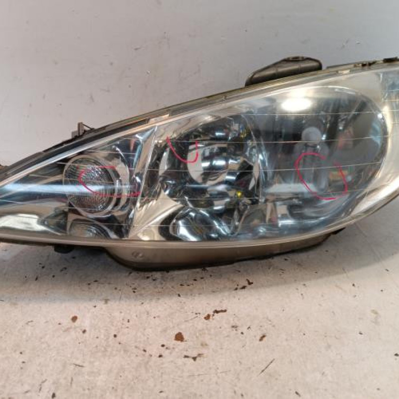Optique avant principal gauche (feux)(phare) PEUGEOT 206