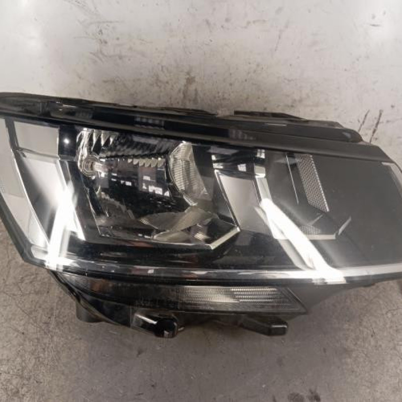 Optique avant principal droit (feux)(phare) VOLKSWAGEN TRANSPORTER 6