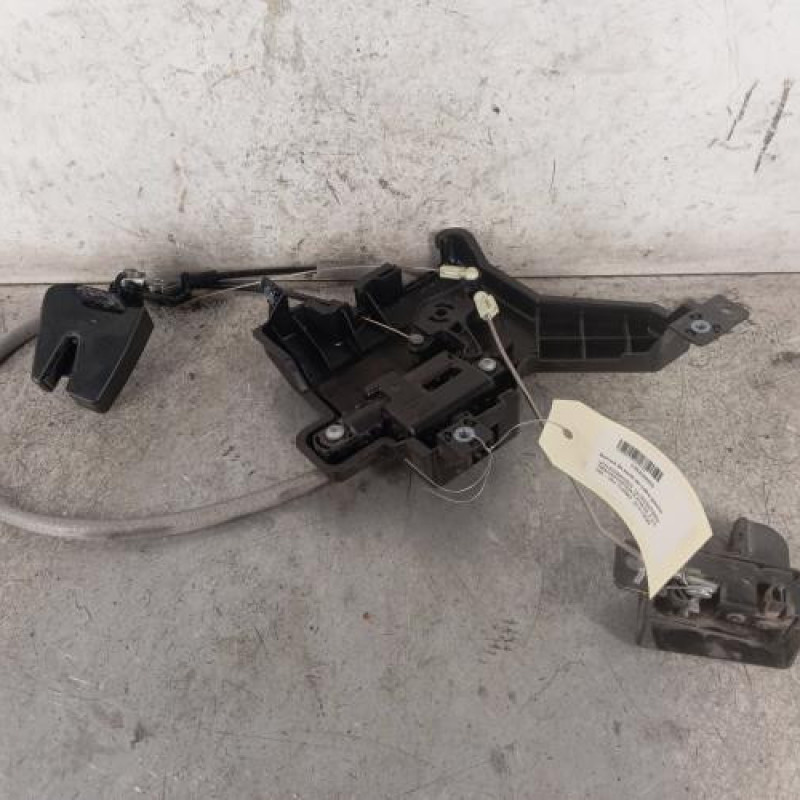 Serrure de porte de coffre gauche VOLKSWAGEN TRANSPORTER 6