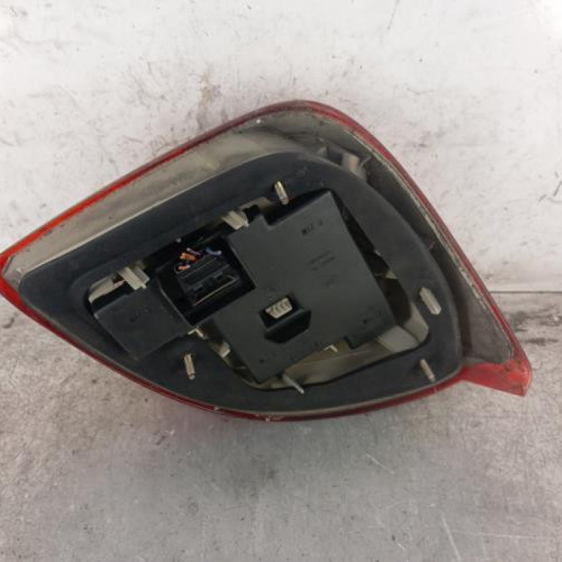 Feu arriere principal gauche (feux) FORD FIESTA 4