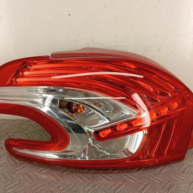 Feu arriere principal gauche (feux) PEUGEOT 208 1