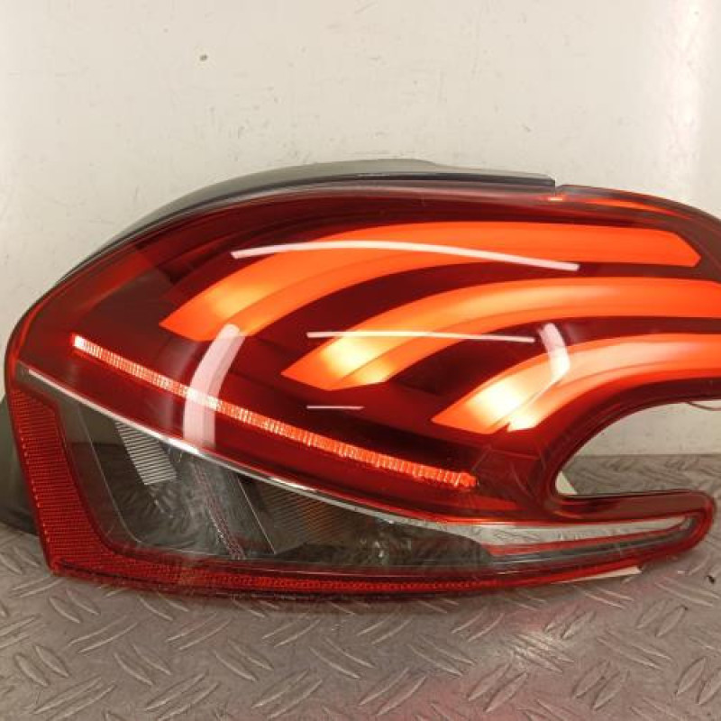 Feu arriere principal droit (feux) PEUGEOT 208 1