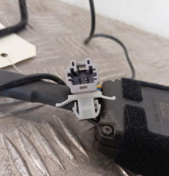 Attache ceinture avant droit FIAT TIPO 2 Photo n°4