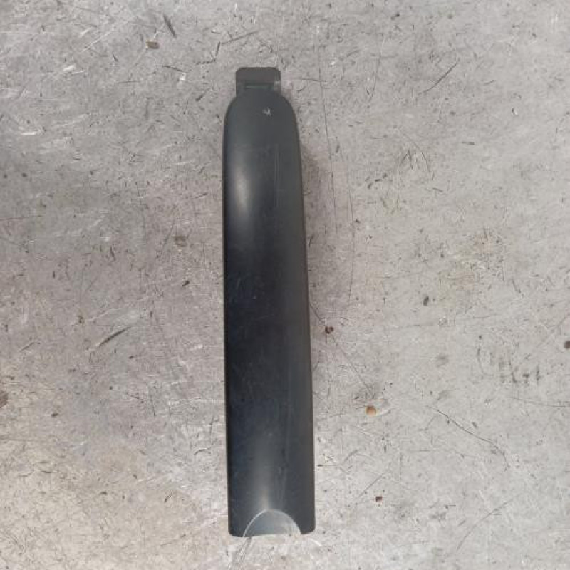 Poignee porte avant droit VOLKSWAGEN TRANSPORTER 6 Poignee porte avant droit VOLKSWAGEN TRANSPORTER 6