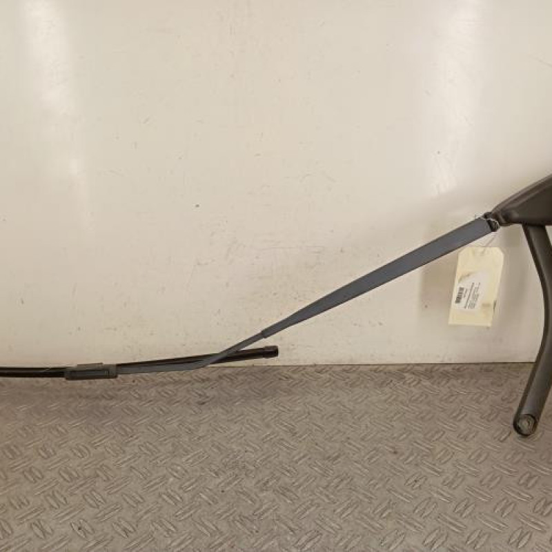 Bras essuie glace avant droit RENAULT SCENIC 2