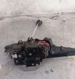 Serrure avant droit AUDI A4 2