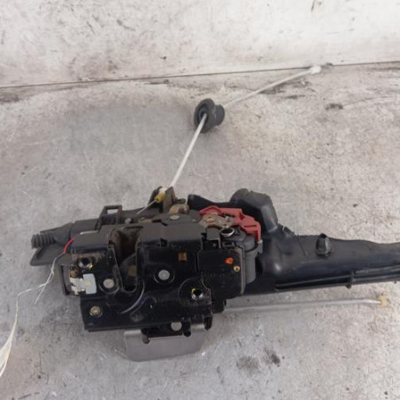 Serrure avant droit AUDI A4 2