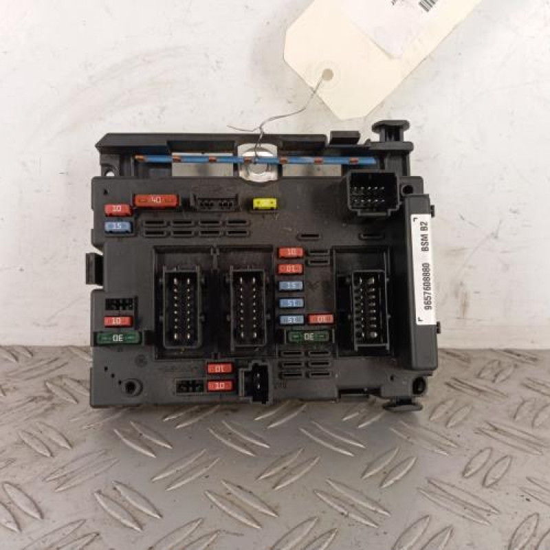Boitier servitude moteur (BSM) PEUGEOT 206+