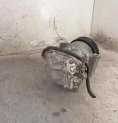 Compresseur clim PEUGEOT 2008 1