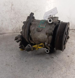 Compresseur clim PEUGEOT 407 Photo n°1