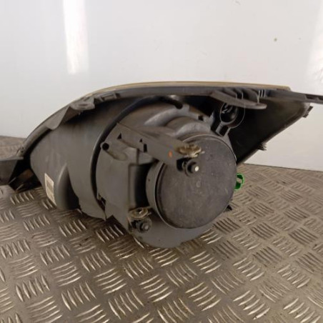 Optique avant principal droit (feux)(phare) FORD FIESTA 5