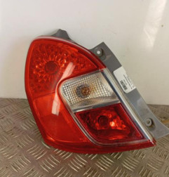 Feu arriere principal gauche (feux) SUZUKI CELERIO Photo n°1