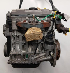 Moteur PEUGEOT 207 Photo n°1