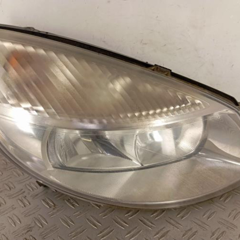 Optique avant principal droit (feux)(phare) RENAULT SCENIC 2