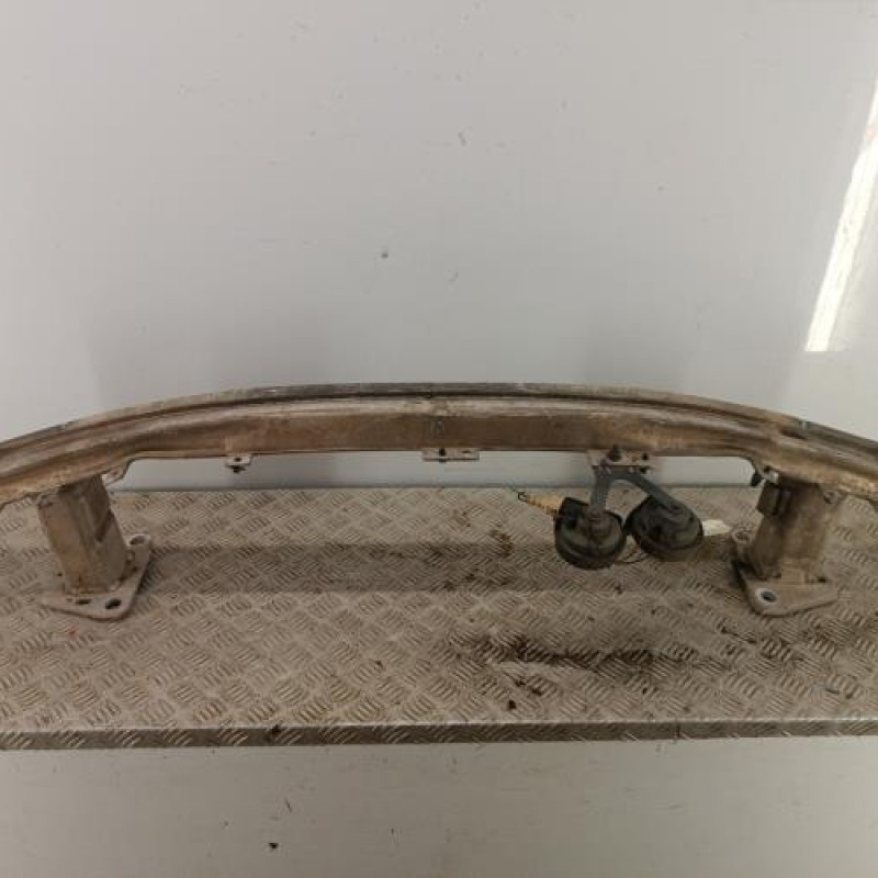 Renfort pare choc avant (traverse) RENAULT SCENIC 3