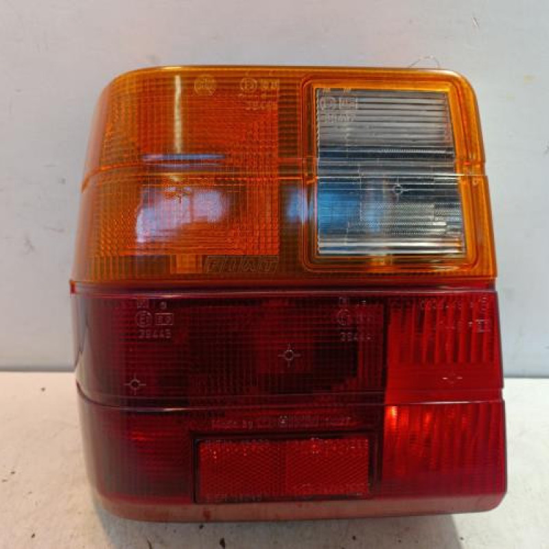 Feu arriere principal gauche (feux) FIAT UNO