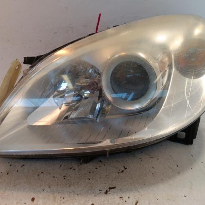 Optique avant principal gauche (feux)(phare) MERCEDES CLASSE B 245