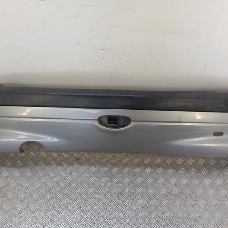 Pare choc arriere PEUGEOT 206
