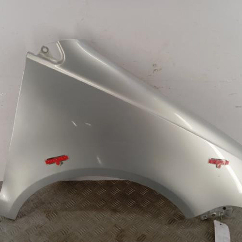 Aile avant droit VOLKSWAGEN POLO 4