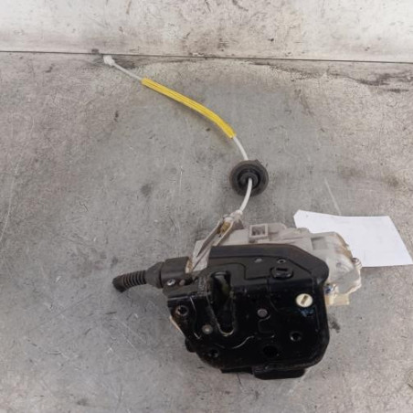 Serrure arriere droit AUDI A4 2