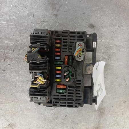 Boitier servitude moteur (BSM) PEUGEOT 407 Photo n°1