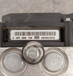 Bloc ABS (freins anti-blocage) OPEL CORSA D Photo n°4
