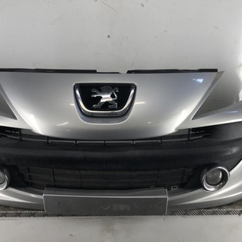Pare choc avant PEUGEOT 207