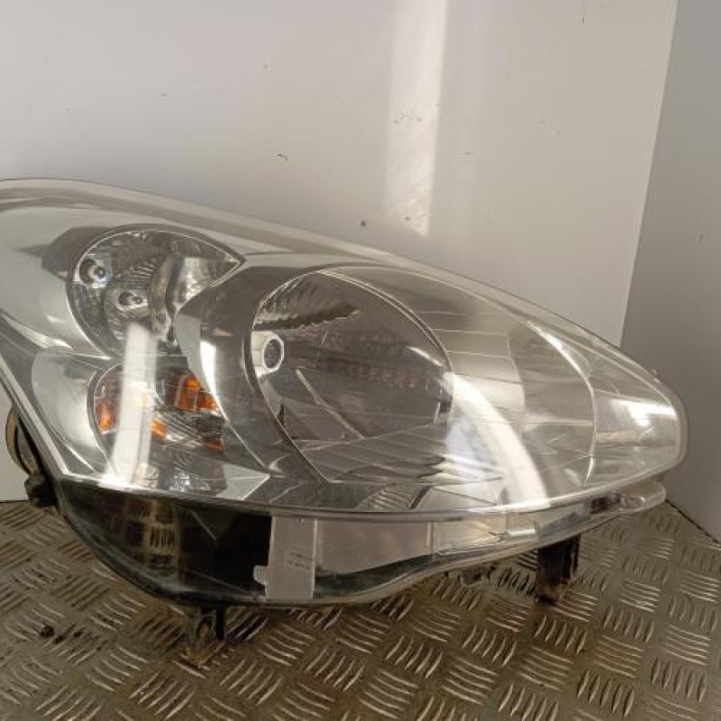 Optique avant principal droit (feux)(phare) PEUGEOT PARTNER 2