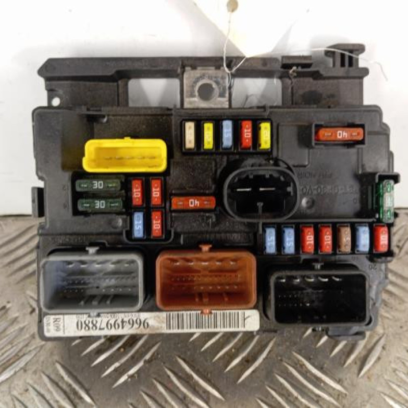 Boitier servitude moteur (BSM) CITROEN C2 Boitier servitude moteur (BSM) CITROEN C2