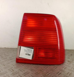 Feu arriere principal droit (feux) VOLKSWAGEN PASSAT 4 Photo n°1
