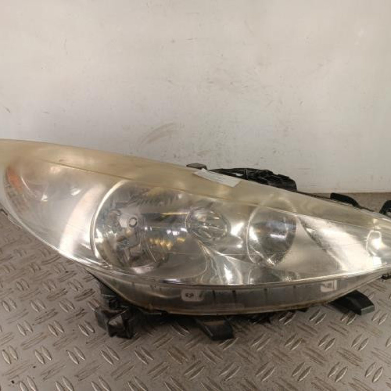Optique avant principal droit (feux)(phare) PEUGEOT 207