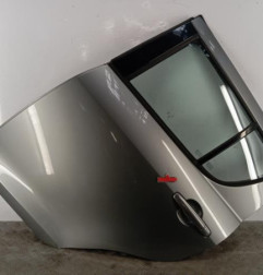 Porte arriere gauche SUZUKI SWIFT 4 Photo n°1