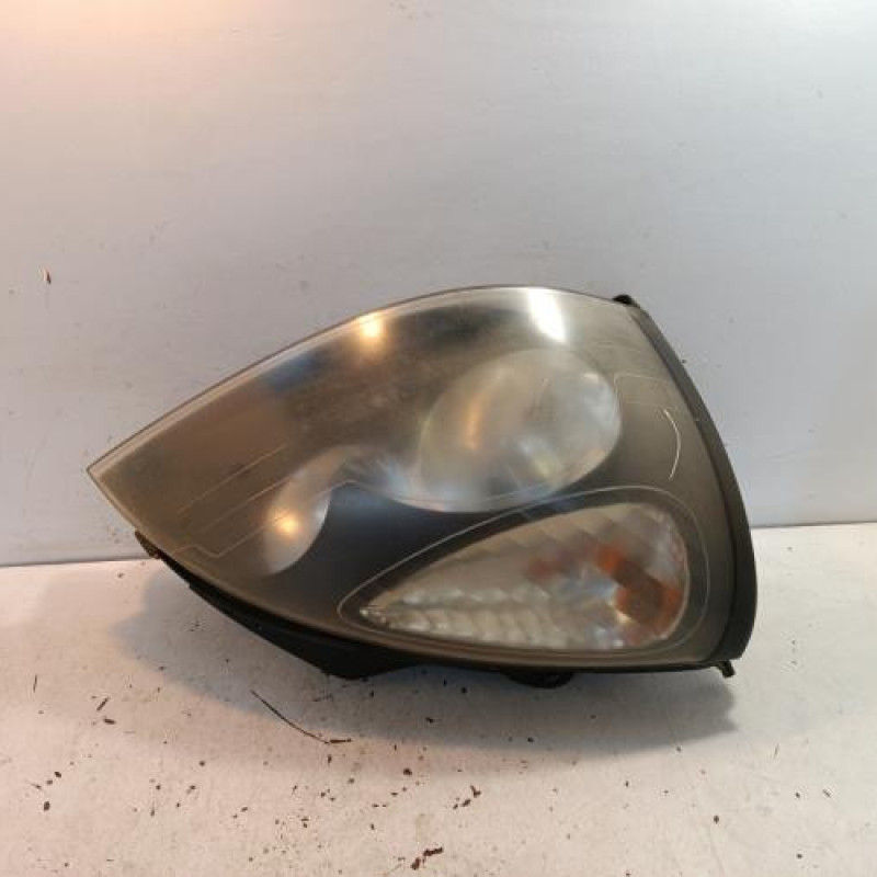 Optique avant principal droit (feux)(phare) RENAULT CLIO 2
