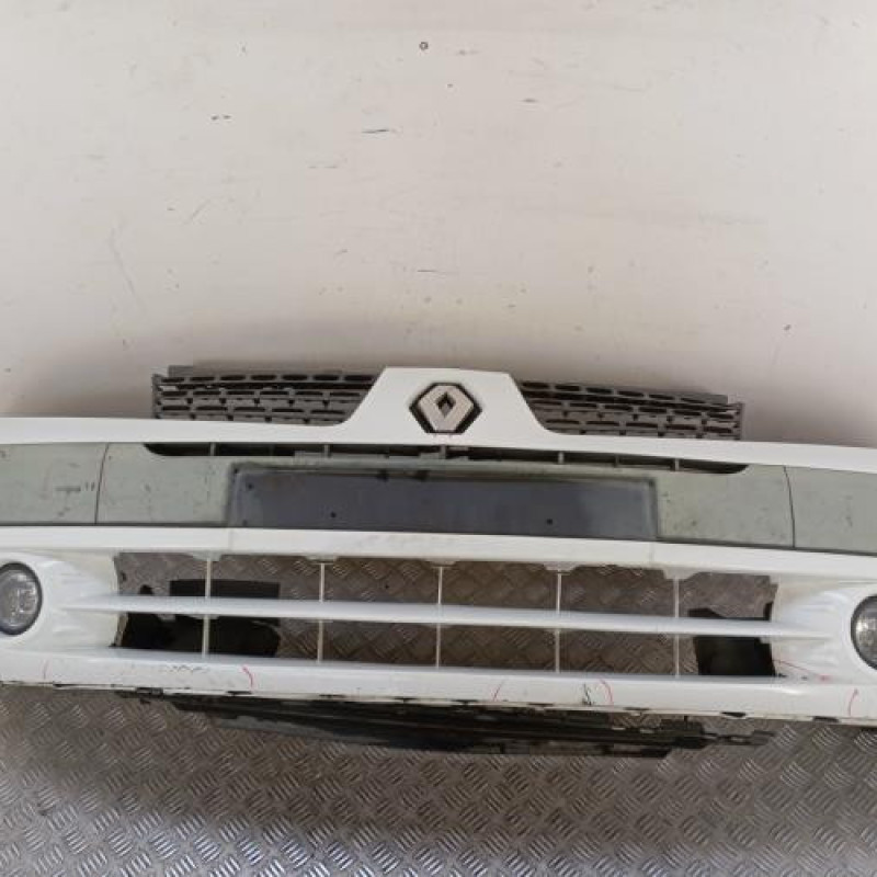 Pare choc avant RENAULT CLIO 2