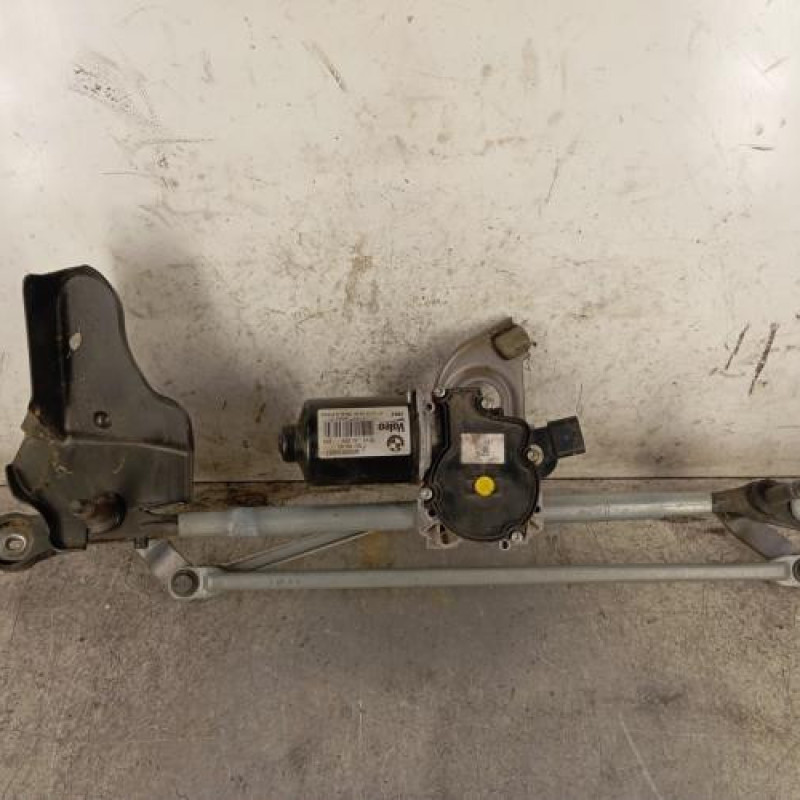 Moteur essuie glace avant BMW SERIE 1 F20 Moteur essuie glace avant BMW SERIE 1 F20