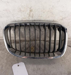 Calandre droite BMW SERIE 1 F20 Photo n°1