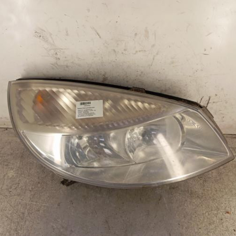 Optique avant principal droit (feux)(phare) RENAULT SCENIC 2