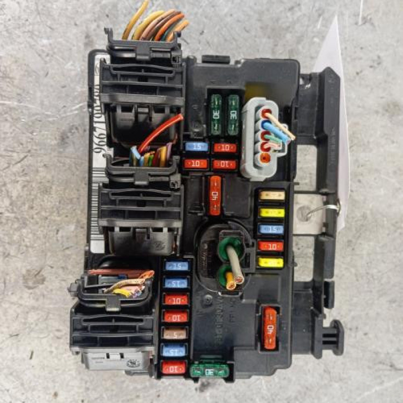 Boitier servitude moteur (BSM) PEUGEOT 207 Boitier servitude moteur (BSM) PEUGEOT 207