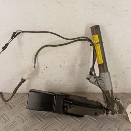 Attache ceinture avant gauche RENAULT KANGOO 1 Photo n°1