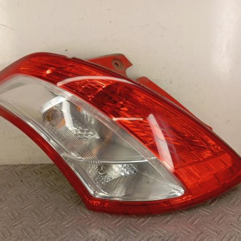 Feu arriere principal gauche (feux) SUZUKI SWIFT 4