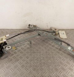 Leve vitre electrique avant droit RENAULT MEGANE 2 Photo n°1