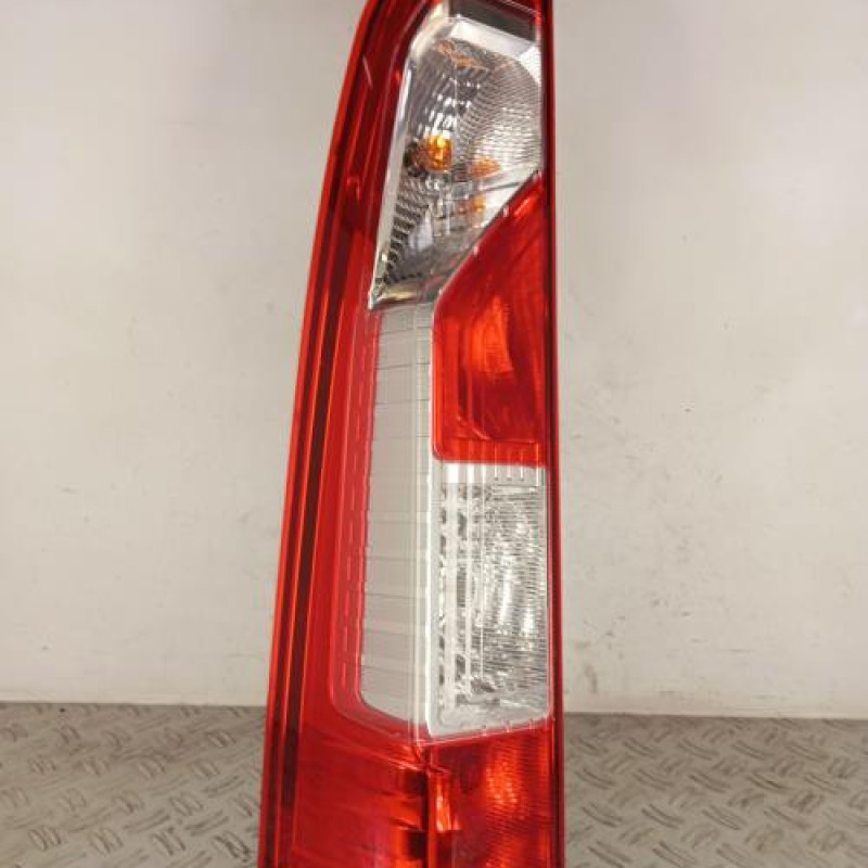 Feu arriere principal gauche (feux) RENAULT MASTER 3
