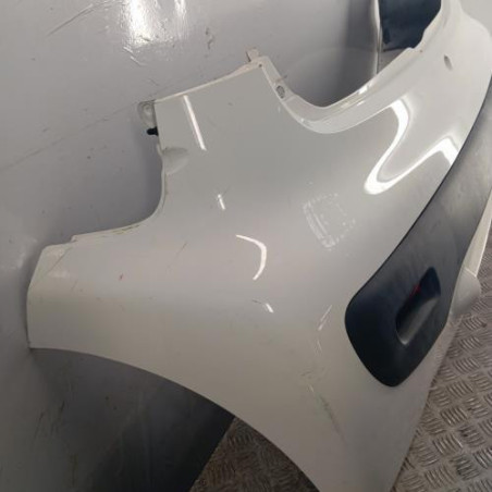 Pare choc arriere PEUGEOT 107