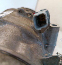 Compresseur clim RENAULT KANGOO 2 Photo n°3