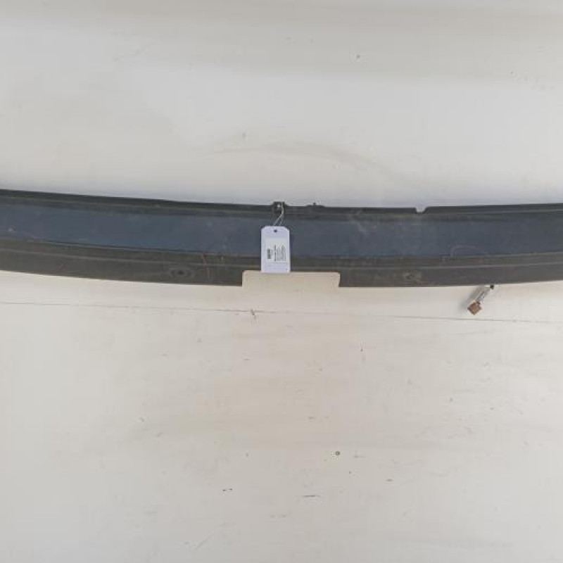 Pare choc arriere NISSAN NV400
