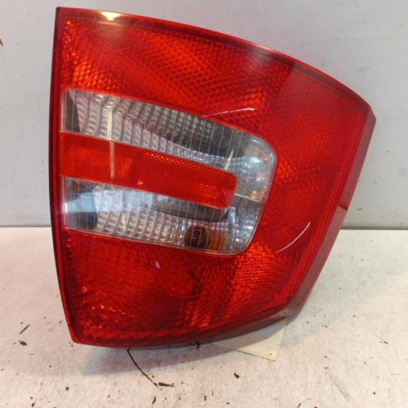 Feu arriere principal gauche (feux) SKODA OCTAVIA 2