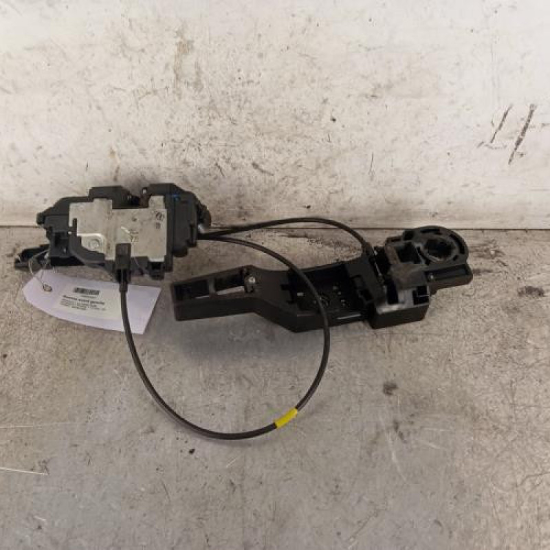 Serrure avant gauche RENAULT KANGOO 2 Serrure avant gauche RENAULT KANGOO 2